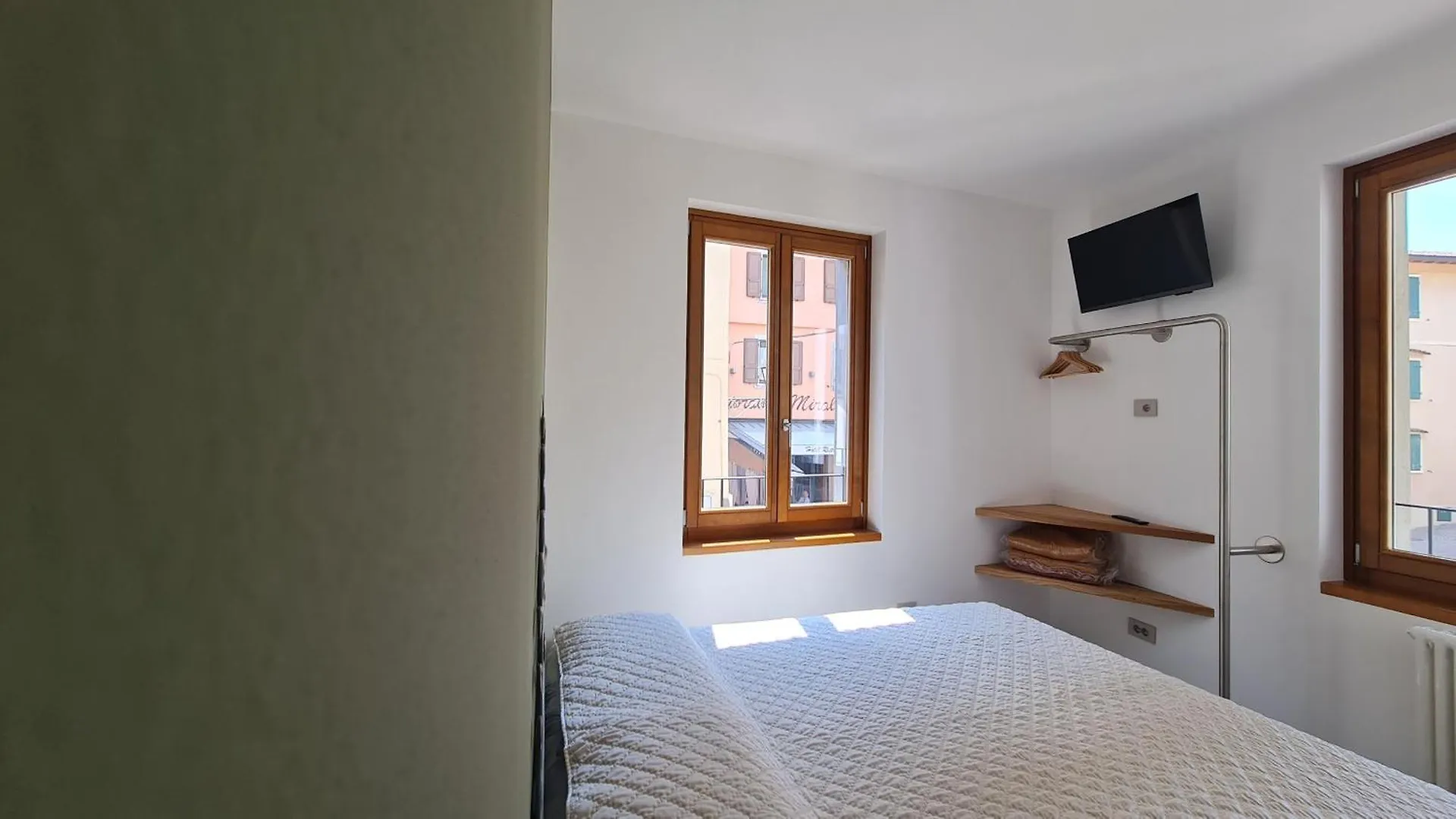 Morandi Appartamento Balcony Pieve アパート